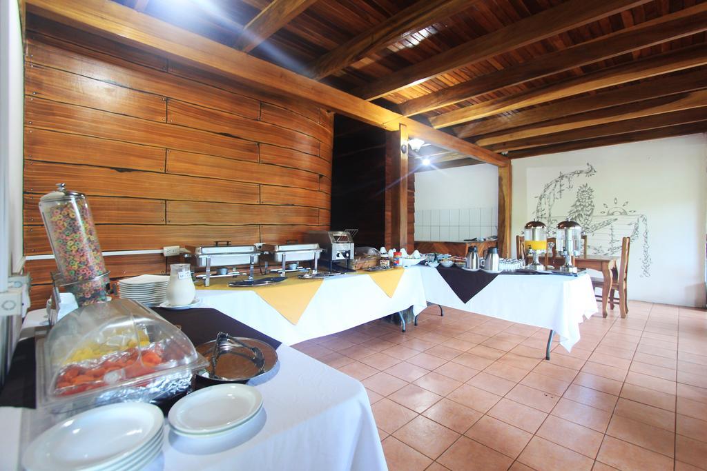 Santa Elena Hostel Resort Monteverde Extérieur photo