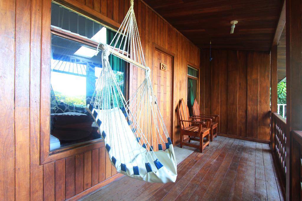 Santa Elena Hostel Resort Monteverde Extérieur photo